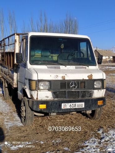 Грузовики: Грузовик, Mercedes-Benz, Стандарт, 3 т, Б/у