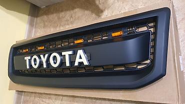 cruser: Решетка радиатора Toyota 2007 г., Новый, Аналог — 3