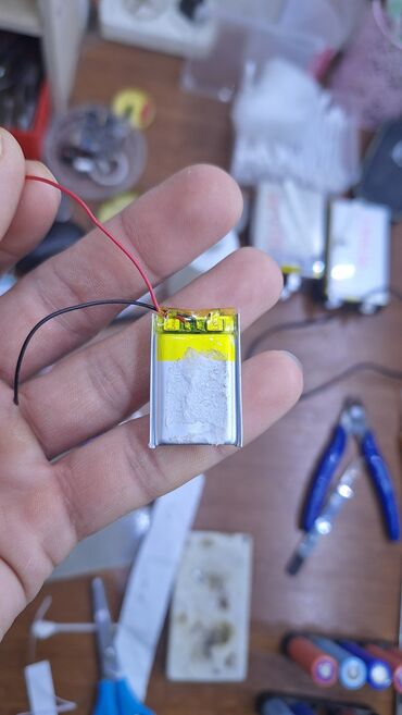 Akkumulyatorlar: Məhsul: 18650 tipli Li‑ion elementlər (fərdi ölçülmüş tutum — 9