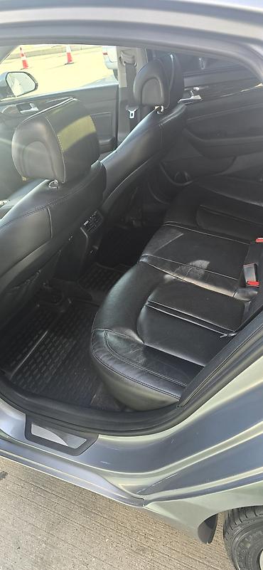 tesla model x: Hyundai Sonata (gümüş rəng), sedan kuzov.Tenmiz Serviz.2.4 Doc Mator — 8