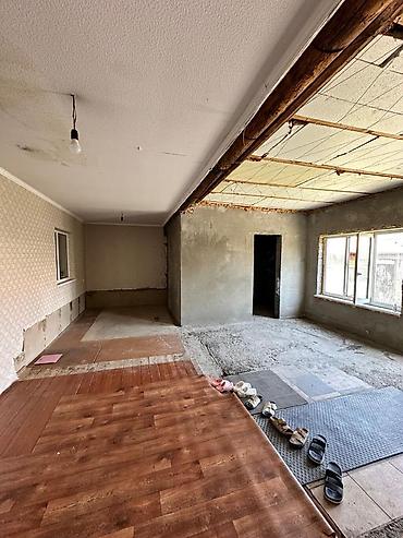 продаю дом кирком: 4 комнаты, 133 м², 4 соток, Бишкек, Кара-Жыгач ж/м Агентство недвижимости — 3