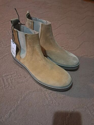 Другая мужская обувь: Замшевые челси ZARA, мужские - Размер: 41 (указан на подошве) - — 7