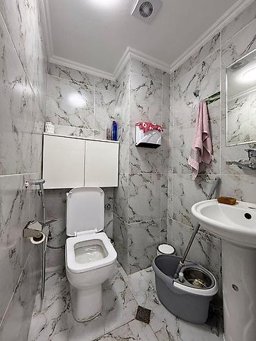rayon: İcarəyə verilir obyekt 70 m², Həzi Aslanov m. 1 100 AZN/ay 70 m² Sahə — 10
