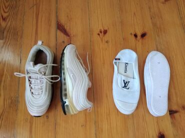 Кроссовки и спортивная обувь: Nike, Размер: 35, Б/у