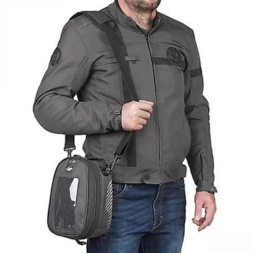 icon hunter: Ova torba za rezervoar motocikla marke Alpha Rider je praktično — 2
