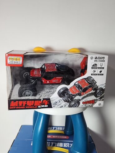 Игрушки: Набор игрушек (в коробках): 1) Радиоуправляемый внедорожник OFFROAD — 2
