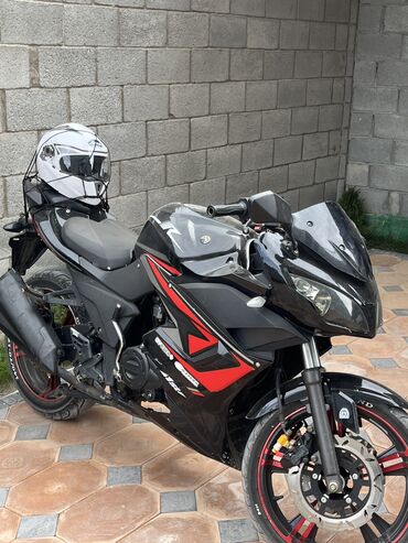 спортивные мотоцикл: Спортбайк Yamaha, 250 куб. см, Бензин, Чоңдор үчүн, Колдонулган
