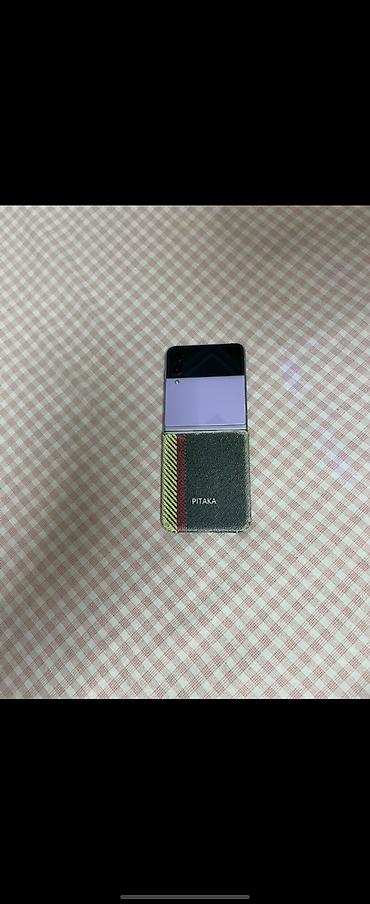 t 4: Samsung Galaxy Z Flip 3 5G, Б/у, 256 ГБ, цвет - Фиолетовый, eSIM, 2 SIM — 2