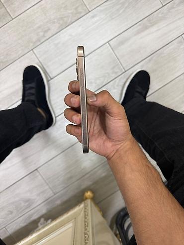iphone 12 pro max en ucuz: IPhone 16 Pro, Qızılı, Simsiz şarj — 2