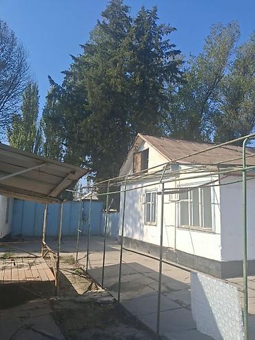 комнату с подселением аламедин 1: Продаётся жилой дом с большим приусадебным участком и хозпостройками — 1