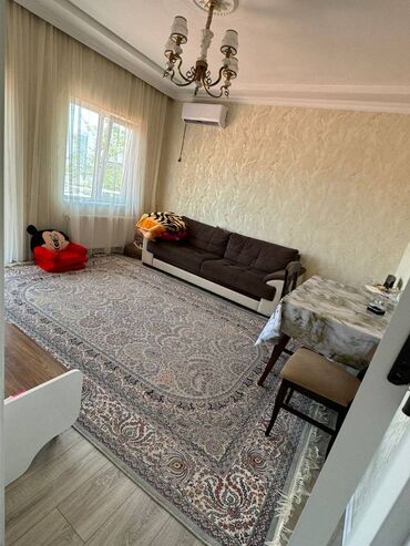Uzunmüddətli kirayə mənzillər: 2 otaqlı, 42 kv. m, Yeni təmirli