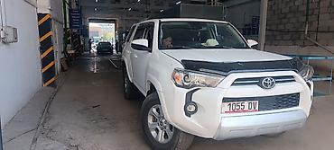 Унаа: Toyota 4Runner: 2022 г., 4 л, Автомат, Бензин, Жол тандабас — 2