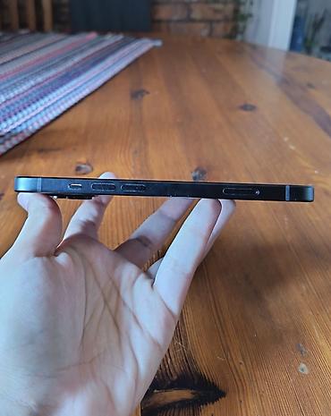iphone laptop cena: IPhone 15- 420€ Memorija- 128GB Battery Health- 82% Face ID radi bez — 5
