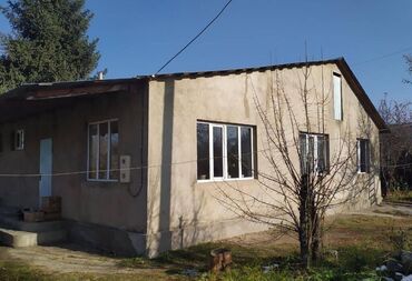 киргизия 1 дом: 90 м², 4 комнаты, Свежий ремонт С мебелью, Кухонная мебель