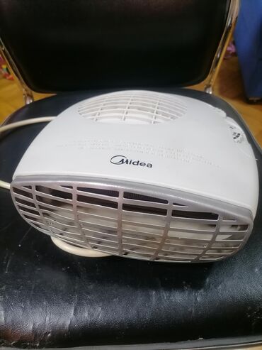 Kaloriferi: Grejalica duvaljka MIDEA 2000W dobra. Mirjevo — 1