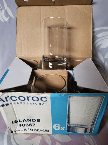 Čaše: Case nove,profesionalne za pice Francuske. Case komada 6 u — 4