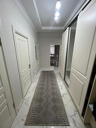 Продажа квартир: 3 комнаты, 104 м² — 12