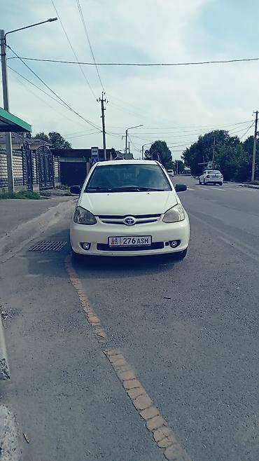 carina e: Toyota Echo: 2001 г., 1.5 л, Автомат, Бензин, Седан — 3