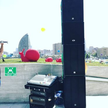 Dinamiklər və kolonkalar: Yeni RCF Kolonka, Növ - Akustik, rəng - Qara -da lalafo.az — 8 Dinamiklər və kolonkalar: Yeni RCF Kolonka, Növ - Akustik, rəng - Qara — 8