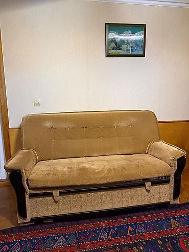 chester divan: Klassik üslubda yumşaq mebel dəsti - Tərkibi: 3 nəfərlik divan və 1 — 1