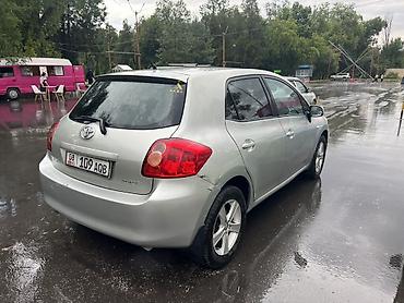 auris: Toyota Auris: 2008 г., 1.8 л, Автомат, Газ, Хэтчбэк — 5