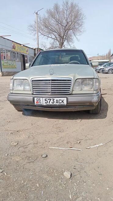 мерседес японец: Mercedes-Benz W124: 1986 г., 2.6 л, Механика, Бензин