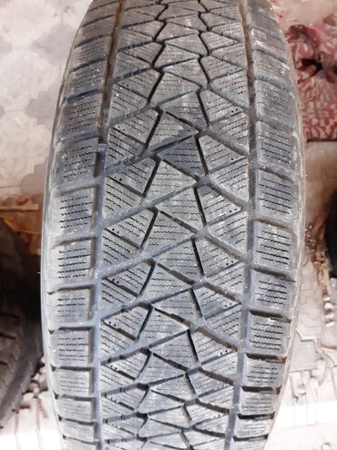 Шины: Шины 225 / 65 / R 17, Зима, Б/у, 1 шт, Япония, Bridgestone