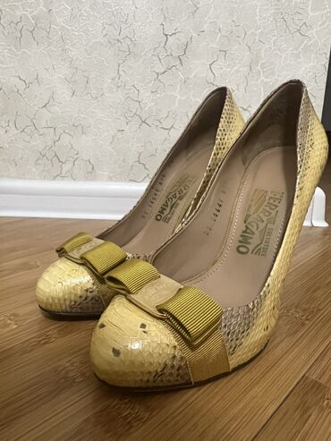 Женская обувь: Туфли, 37, цвет - Желтый, Б/у