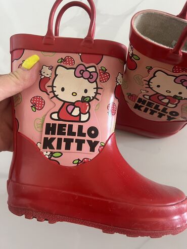 qız ayaqqabıları: Mothercare brend Hello Kitty 
Qiz uchun,qirmizi reng