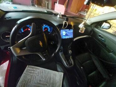 Chevrolet: Chevrolet Cruze: 1.4 l | 2014 il 162000 km Sedan — 8