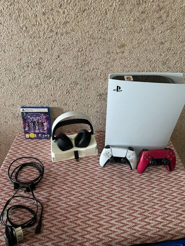 PS5 (Sony PlayStation 5): Sony PlayStation 5, 825GB Elave PULSE 3D™ Wireless Headset (150 azn)