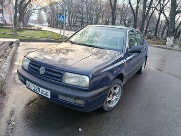 машины из россии: Volkswagen Vento: 1994 г., 1.8 л, Механика, Бензин, Седан