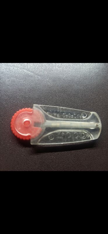 Qəlyan, vayp və aksesuarları: Zippo çaxmaq daşları üçün orijinal dispenser/konteyner - Brend: Zippo
