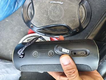 bluetooth mikrofon karaoke: Portativ JBL Bluetooth akustik sistemi - Model: JBL Flip seriyası — 4
