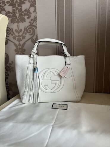 белый жемчук: Продаю шикарную сумку Gucci,качество Lux,кожа натуральная.Сами