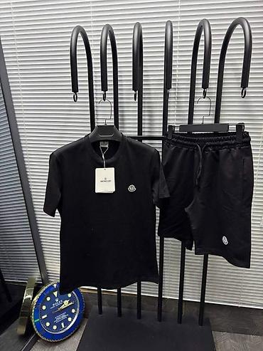 Trenerke: Komplet majca+šorc
Cena 4400, 
S,M,L,XL,XXL
PS✨ — 10