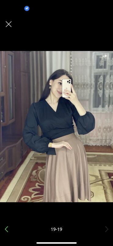 пежама: Блузка на запах Новая 300с