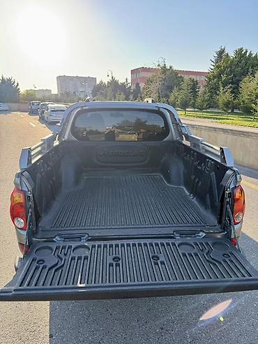 pickup l200: Mitsubishi L200: 2.5 l | 2015 il 279500 km Pikap — 7