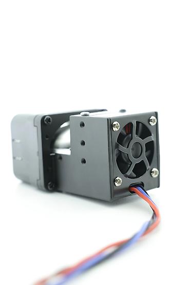 elektrik müherrik: Məhsul: 1 cüt LED bi‑LED1.5 lik projektor far reflektoru (linzalı — 4