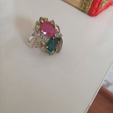 кольцо украшения: Кольцо с натуральными камнями