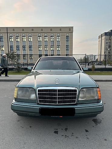 mercedes a class: Mercedes-Benz W124: 1994 г., 2.2 л, Автомат, Бензин, Седан — 2