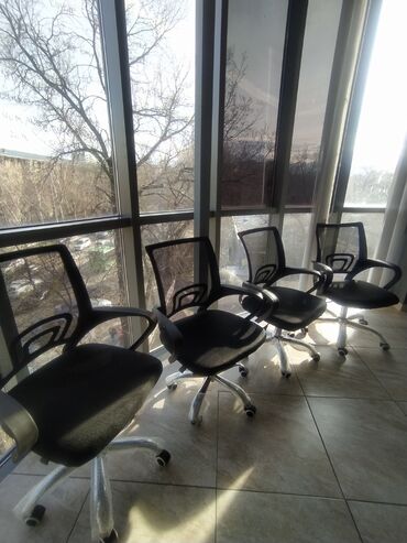 комплект мебели для руководителя: Кресло руководителя, Офисное, Новый