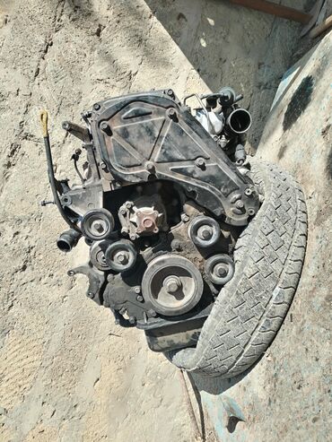 Sbor motorlar və silindr başlıqları: Kia kıa., 2.5 l, Dizel, 2006 il, İşlənmiş — 9