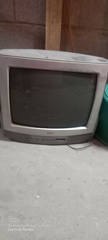 продаю старый телевизор: Телевизор, Lg старой модели, рабочее(чёткость 100%)