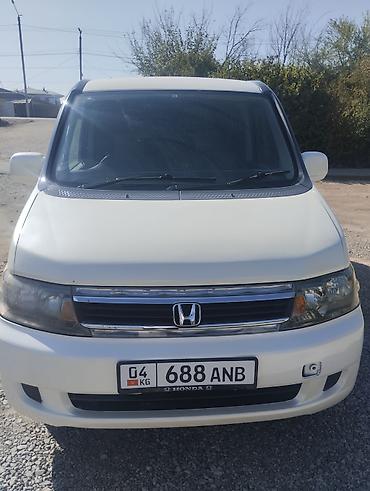 решетка радиатора тойота виста: Honda Stepwgn: 2004 г., 2 л, Автомат, Бензин, Минивэн — 1