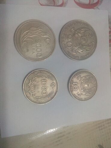 Монеты: Продаю тенге и лира
за 4 монеты 1000 сом
Лебединовка