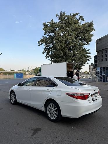 митсубиси спейс стар: Toyota Camry: 2015 г., 2.5 л, Гибрид, Седан — 4