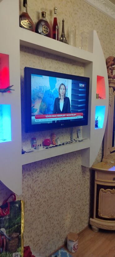 Televizorlar: İşlənmiş Televizor LG Led 32" FHD (1920x1080), Ünvandan götürmə