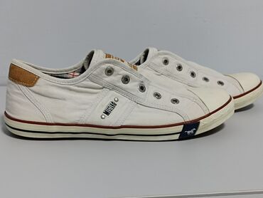 converse кеды: Кеды mustang
41 размер
оригинал
новые