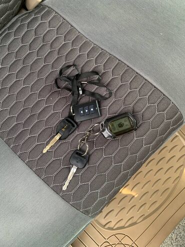 Toyota: Toyota Estima: 2003 г., 2.4 л, Автомат, Бензин, Минивэн — 11